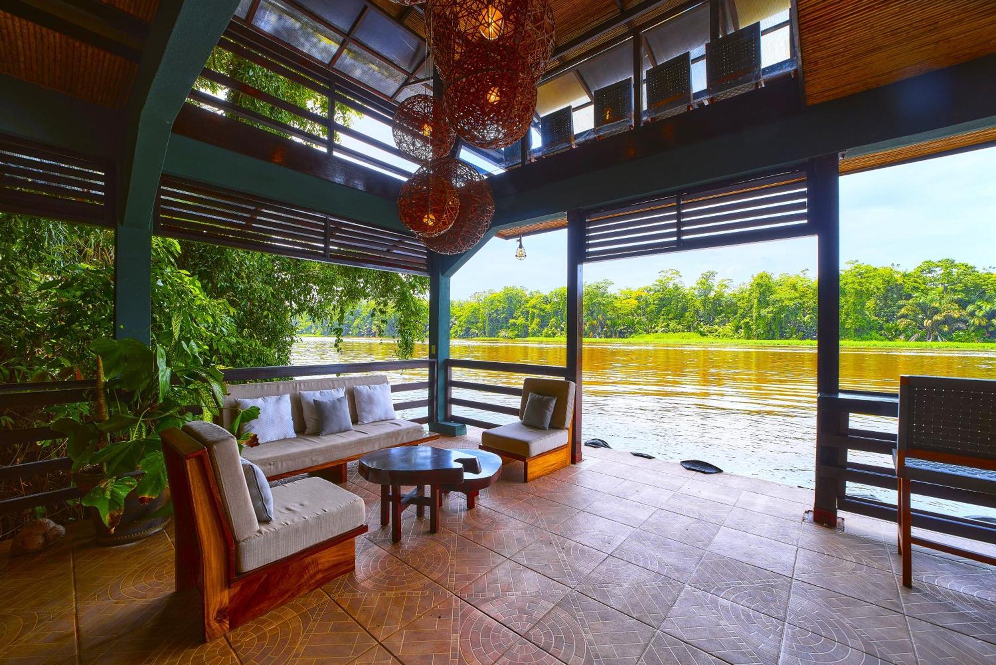 טורטוגוארו Evergreen Lodge מראה חיצוני תמונה