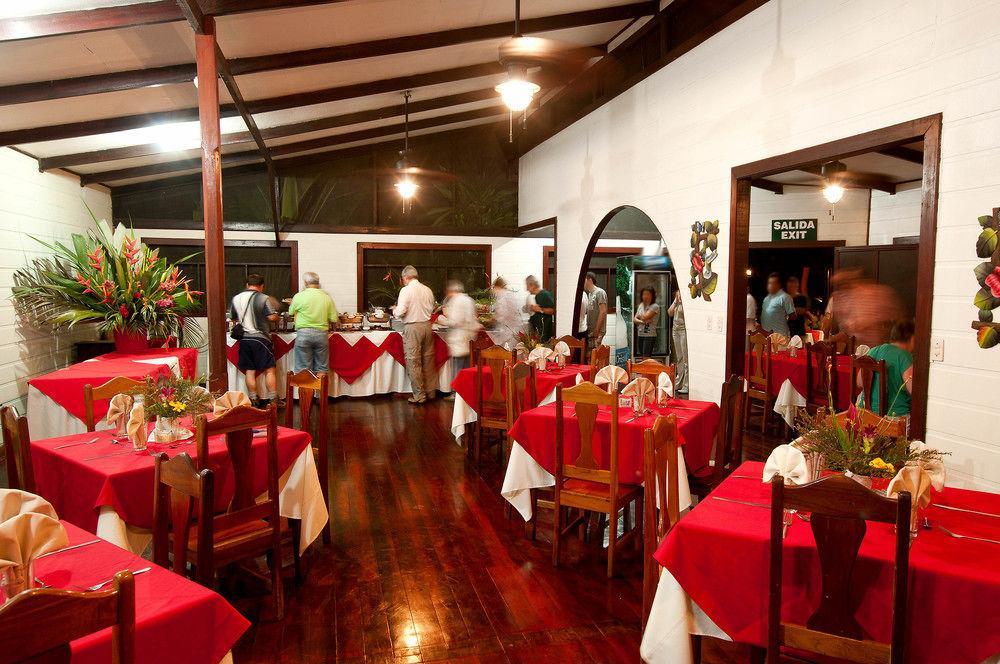 טורטוגוארו Evergreen Lodge מראה חיצוני תמונה
